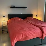 With Beautiful View, Private Parking And Two Large Terraces 公寓 *