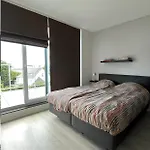 With Beautiful View, Private Parking And Two Large Terraces 奥斯滕德