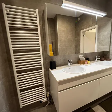 With Beautiful View, Private Parking And Two Large Terraces Ostende
