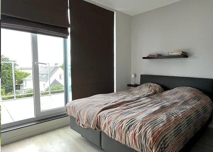 With Beautiful View, Private Parking And Two Large Terraces Ostend