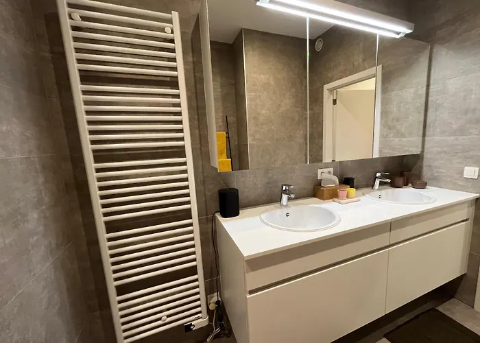 With Beautiful View, Private Parking And Two Large Terraces Oostende