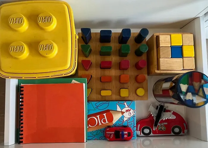 With Beautiful View, Private Parking And Two Large Terraces Appartement *