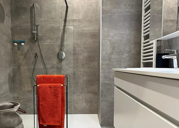 With Beautiful View, Private Parking And Two Large Terraces Appartement Oostende